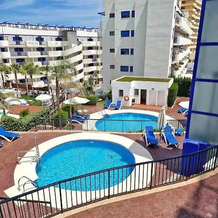Acogedor Piso Con Terraza Y Parking! Benalmádena